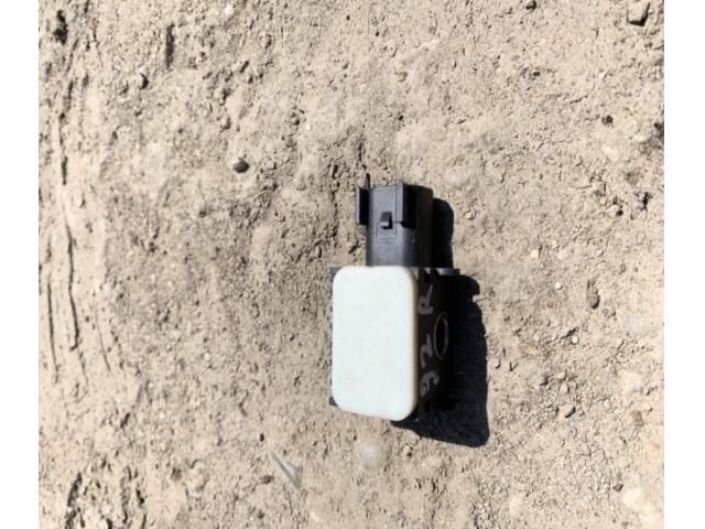 bontott FORD MONDEO IV Jobb első Oldal Ütközés Érzékelő