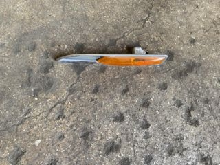 bontott FORD MONDEO IV Jobb első Sárvédő Irányjelző