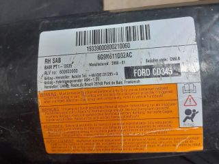 bontott FORD MONDEO IV Jobb Függönylégzsák és Oldallégzsák