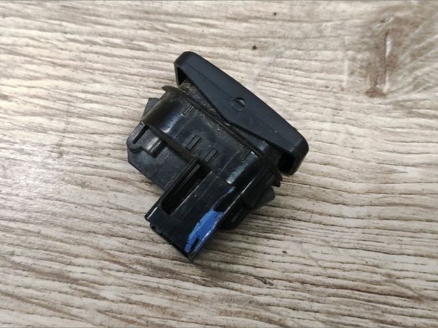 bontott FORD MONDEO IV Jobb hátsó Ablakemelő Kapcsoló