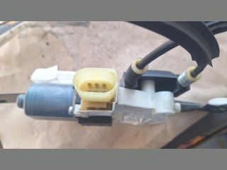 bontott FORD MONDEO IV Jobb hátsó Ablakemelő Szerkezet (Elektromos)