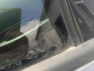 bontott FORD MONDEO IV Jobb hátsó Ajtó (Részeivel)