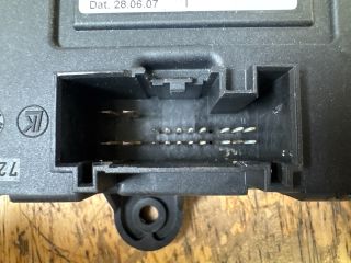 bontott FORD MONDEO IV Jobb hátsó Ajtó Vezérlőegység