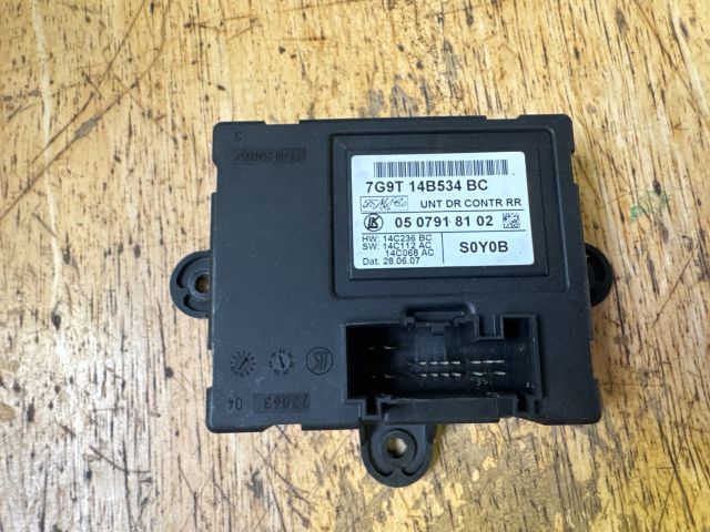 bontott FORD MONDEO IV Jobb hátsó Ajtó Vezérlőegység