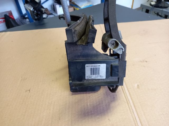 bontott FORD MONDEO IV Jobb hátsó Ajtózár