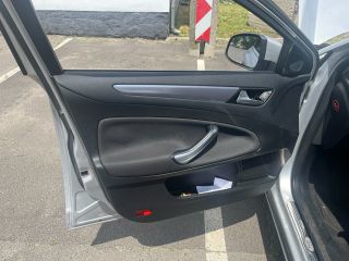 bontott FORD MONDEO IV Jobb hátsó Biztonsági Öv Csat