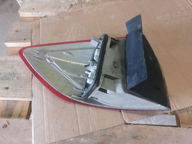 bontott FORD MONDEO IV Jobb Hátsó Lámpa