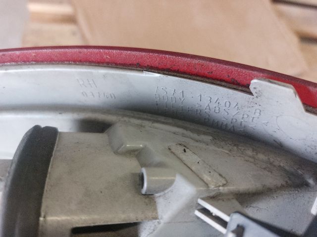 bontott FORD MONDEO IV Jobb Hátsó Lámpa