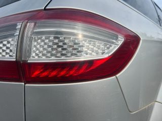 bontott FORD MONDEO IV Jobb Hátsó Lámpa