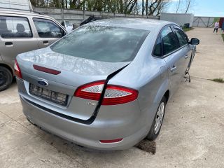 bontott FORD MONDEO IV Jobb Hátsó Lámpa