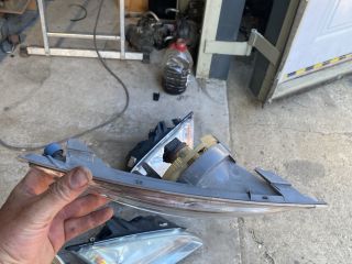 bontott FORD MONDEO IV Jobb Ködfényszóró