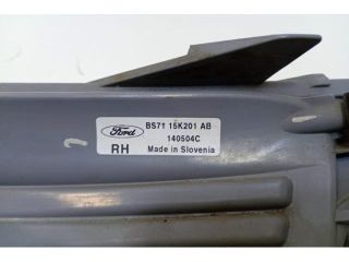 bontott FORD MONDEO IV Jobb Ködfényszóró