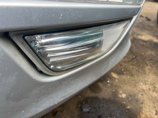 bontott FORD MONDEO IV Jobb Ködfényszóró