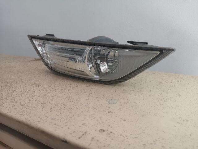bontott FORD MONDEO IV Jobb Ködfényszóró