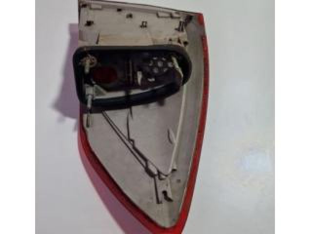 bontott FORD MONDEO IV Jobb Külső Hátsó Lámpa