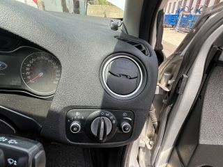 bontott FORD MONDEO IV Jobb Szellőző