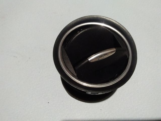 bontott FORD MONDEO IV Jobb Szellőző