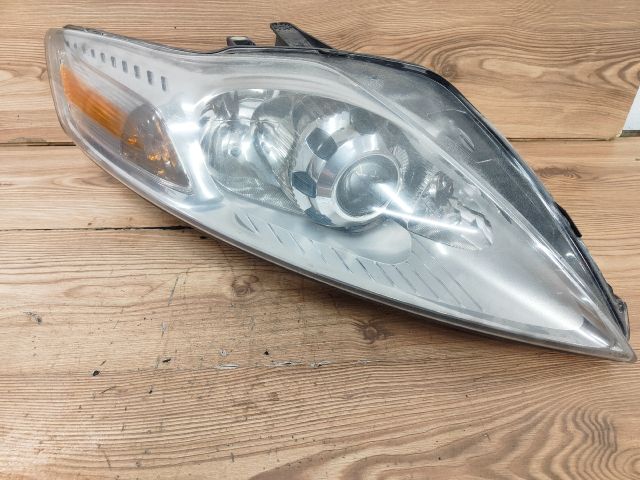 bontott FORD MONDEO IV Jobb Xenon Fényszóró
