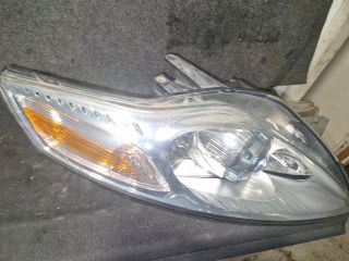 bontott FORD MONDEO IV Jobb Xenon Fényszóró