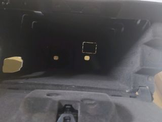 bontott FORD MONDEO IV Kesztyűtartó