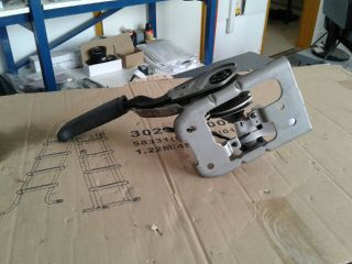 bontott FORD MONDEO IV Kézifék Kar