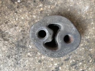 bontott FORD MONDEO IV Kipufogó Tartó