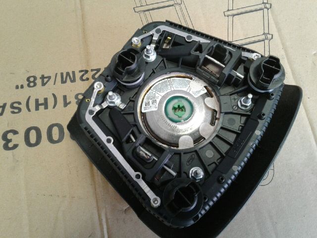 bontott FORD MONDEO IV Kormánylégzsák