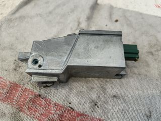 bontott FORD MONDEO IV Kormányzár (Elektromos)