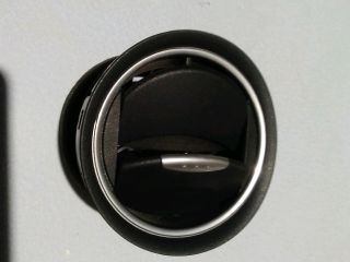 bontott FORD MONDEO IV Középső Szellőző