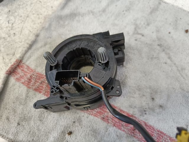 bontott FORD MONDEO IV Légzsák Átvezető Szalagkábel