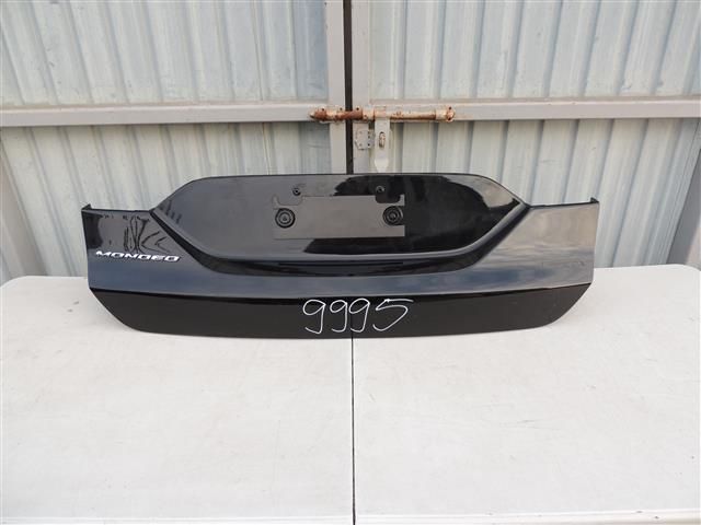 bontott FORD MONDEO IV Motorháztető Díszléc Hátsó