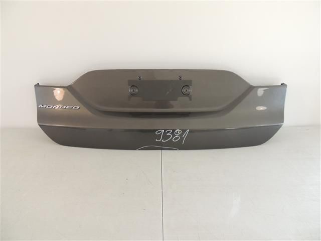 bontott FORD MONDEO IV Motorháztető Díszléc Hátsó