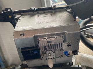 bontott FORD MONDEO IV Navigációs Fejegység