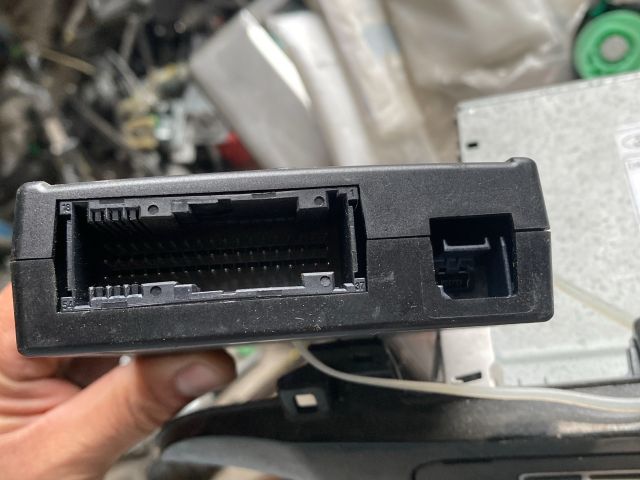 bontott FORD MONDEO IV Navigációs Fejegység