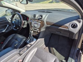 bontott FORD MONDEO IV Navigációs Fejegység