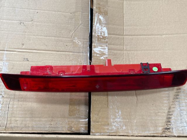 bontott FORD MONDEO IV Pótféklámpa