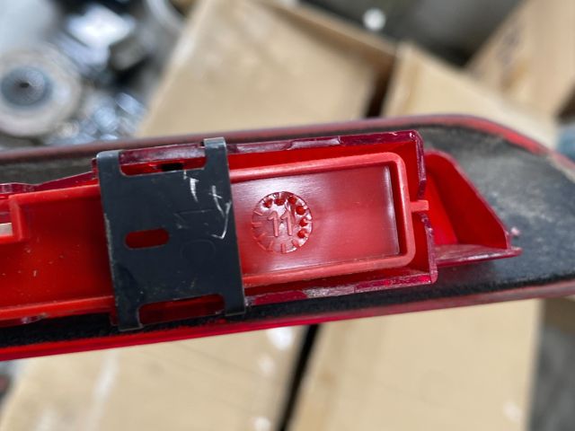 bontott FORD MONDEO IV Pótféklámpa