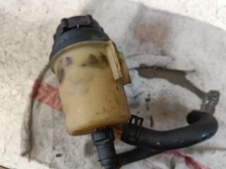 bontott FORD MONDEO IV Szervóolaj Tartály