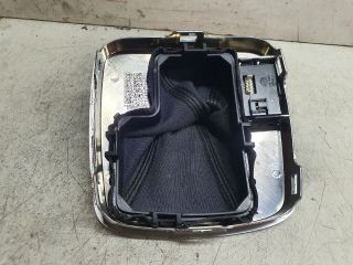 bontott FORD MONDEO IV Váltószoknya Rögzítő Keret