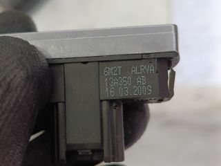 bontott FORD MONDEO IV Vészvillogó Kapcsoló