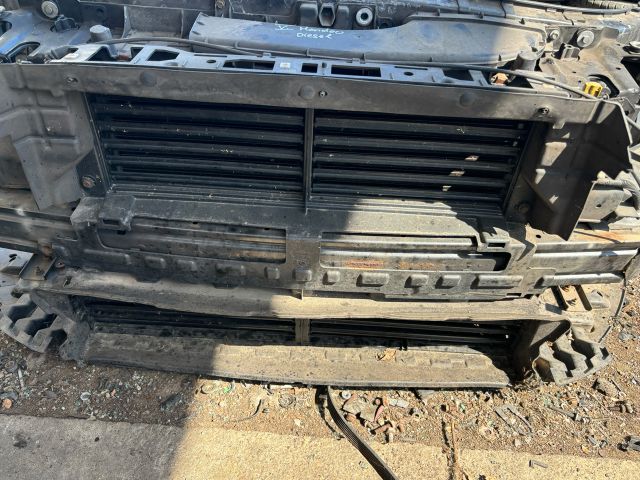 bontott FORD MONDEO V Komplett Homlokfal (Részeivel)