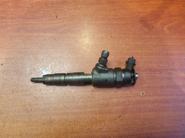 bontott FORD MONDEO V Porlasztó (1 db)