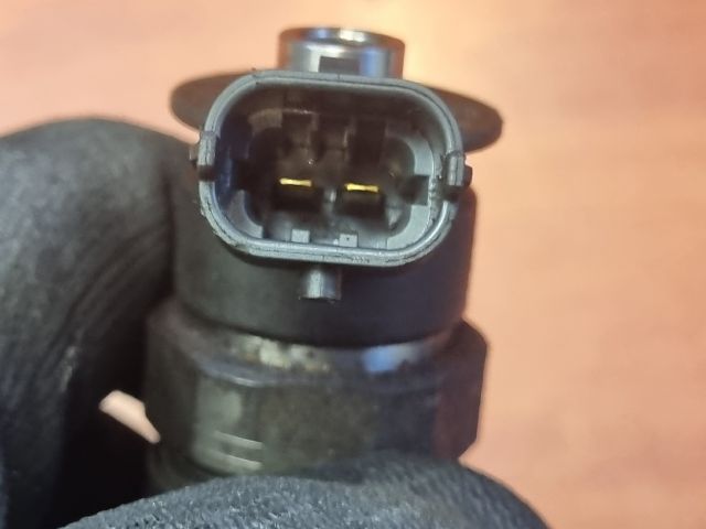 bontott FORD MONDEO V Porlasztó (1 db)