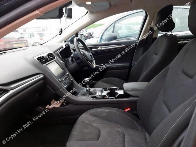 bontott FORD MONDEO V Jobb első Csonkállvány