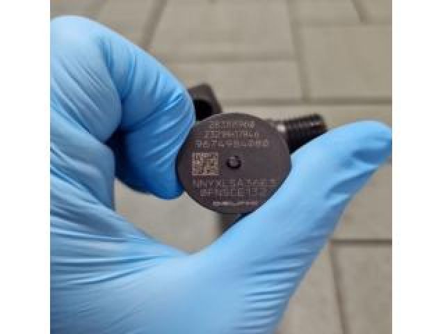 bontott FORD MONDEO V Porlasztó (1 db)