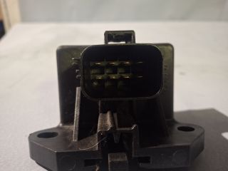 bontott FORD MONDEO V Üzemanyag Szivattyú Relé