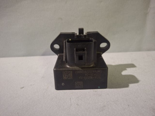 bontott FORD MONDEO V Üzemanyag Szivattyú Relé