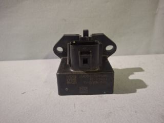 bontott FORD MONDEO V Üzemanyag Szivattyú Relé