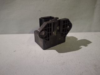 bontott FORD MONDEO V Üzemanyag Szivattyú Relé