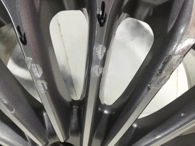 bontott FORD MONDEO V Alufelni (1 db)